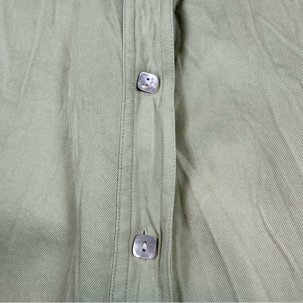 Talbots Collection 100% Silk Sleeveless Button Down Blouse Light Green Size 6 - Picture 5 of 7